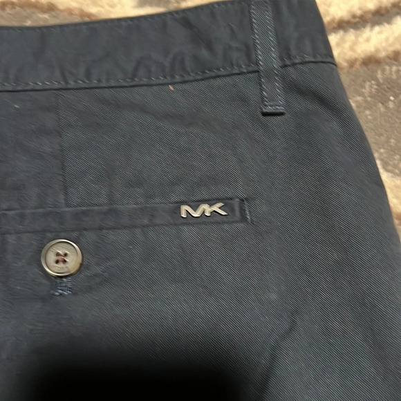 Michael kors men’s flat front shorts. Like new. - Picture 3 of 4